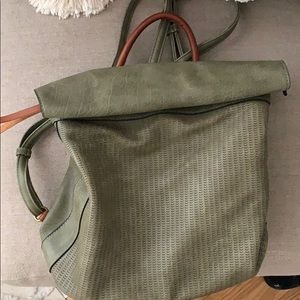 Purse/backpack style